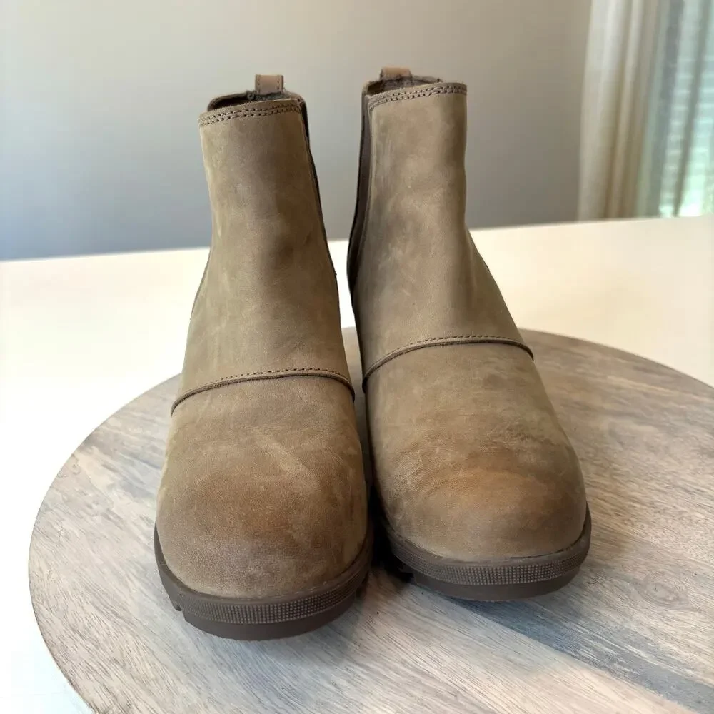 Sorel Emelie Chelsea Waterproof Leather Boots Women's US 9.5 Taupe Ankle Boot